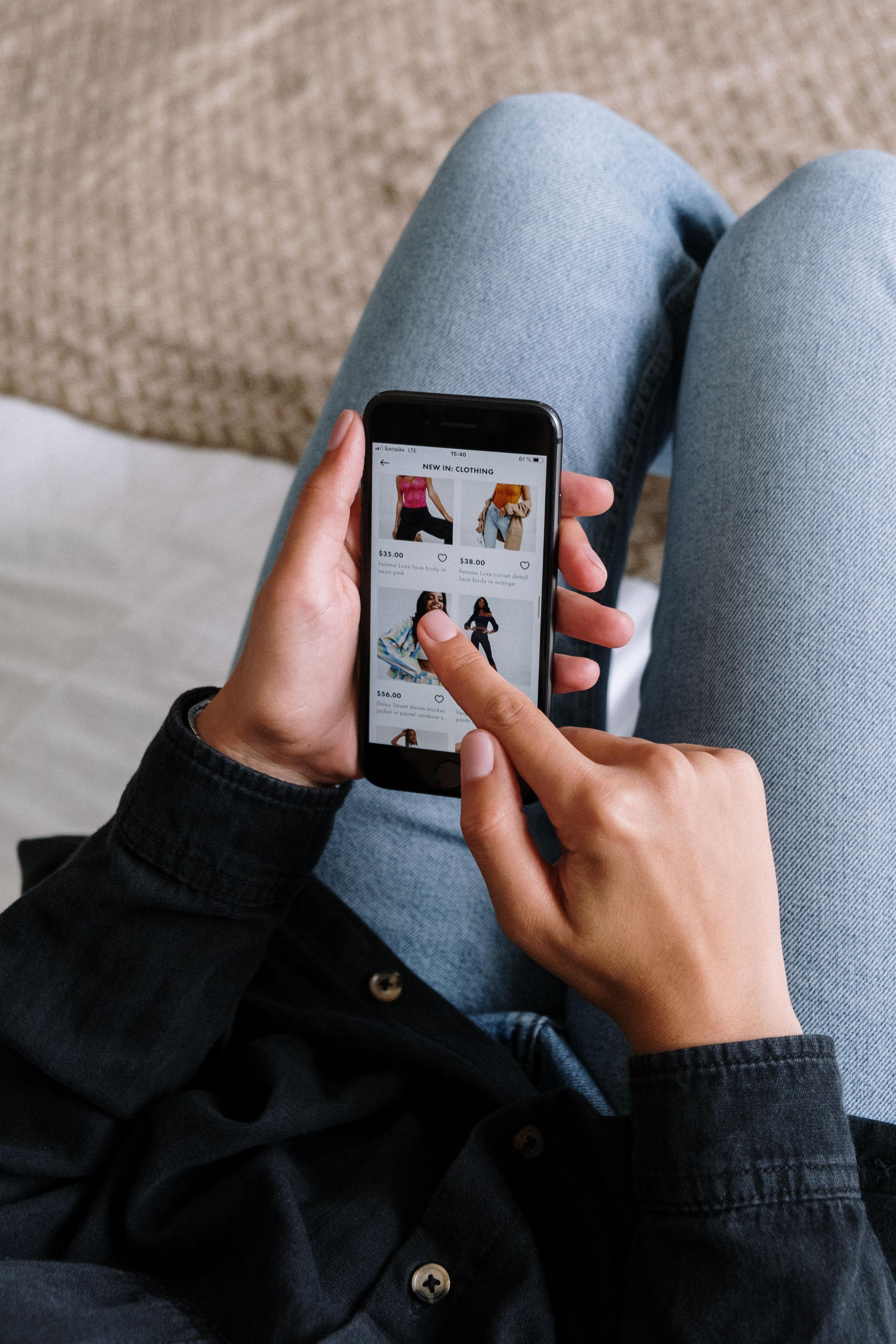 Can't stop spending? These approaches can help curb impulse buying