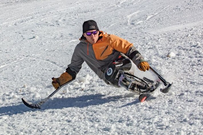 Sit skier Jason Sauer in action at Mt Hotham, in Victoria's east.