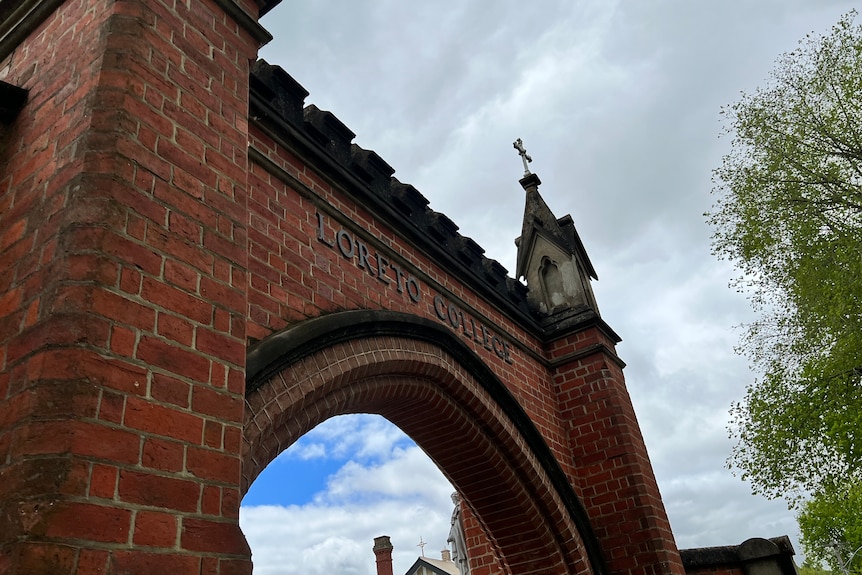 A brick archway at entry to Loreto College Ballarat. 