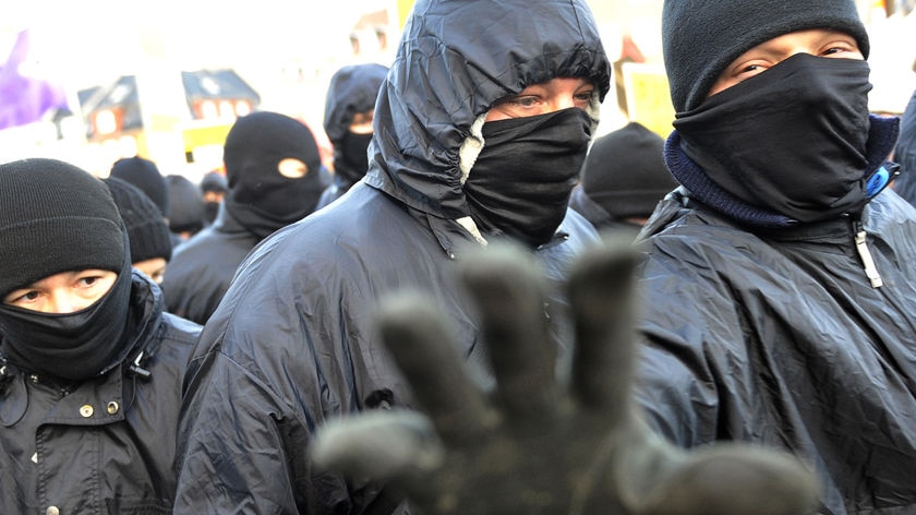 Protests turn violent: hundreds of masked youths threw bricks and smashed windows