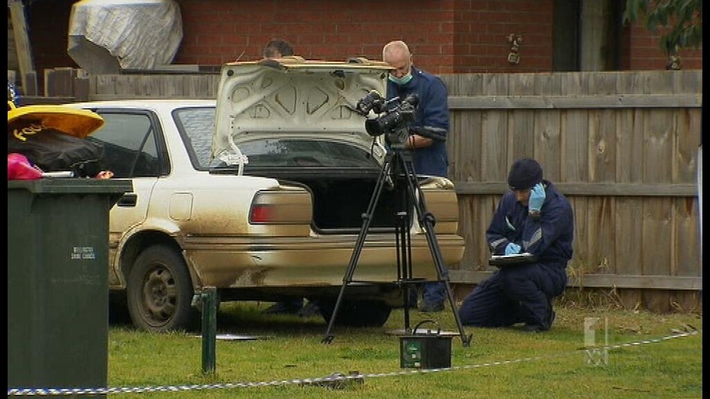 Police defend shooting teen - ABC News