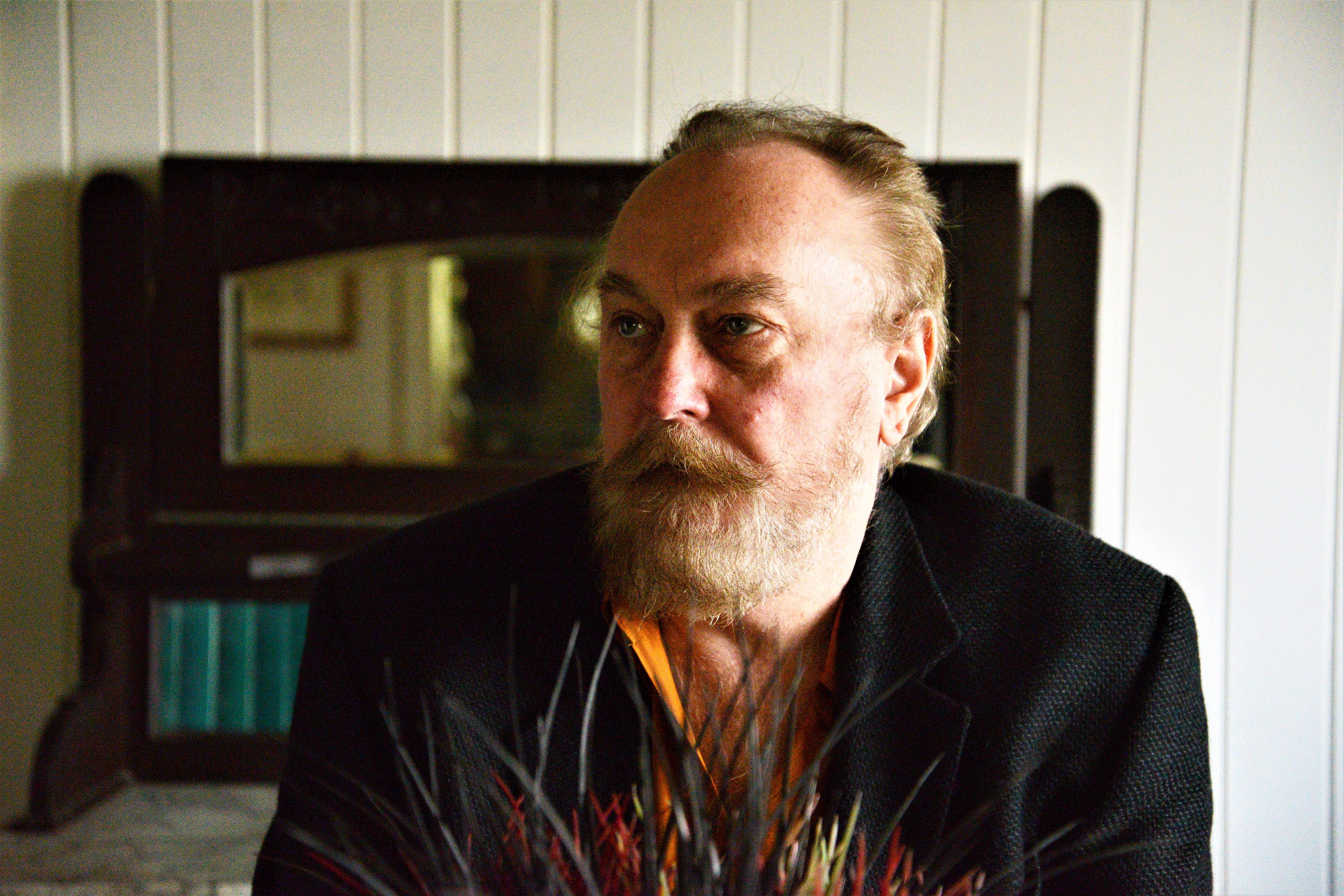 Ed Kuepper: 