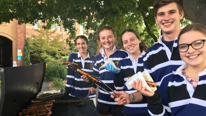 Tasmanian students conduct sausage sizzle