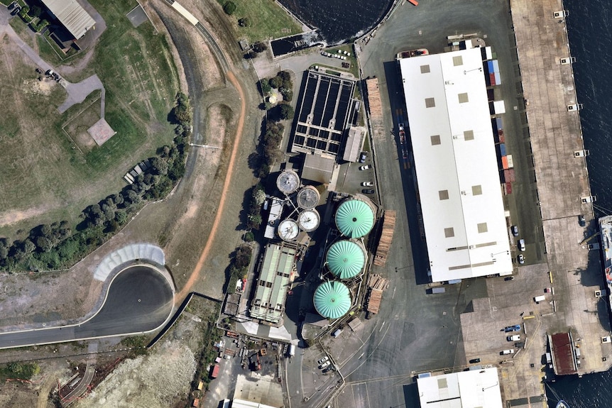 Satellite view of a sewage treatment plant.
