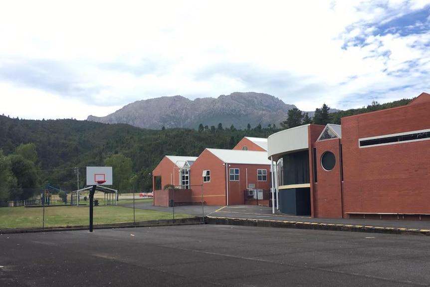 Mountain Heights school Queenstown.