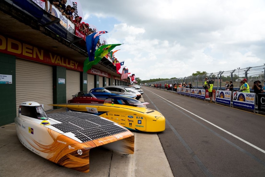Solar cars in the pit lane at Hidden Valley.