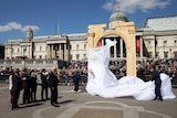 Palmyra replica arch unveiled in Trafalgar Square, London