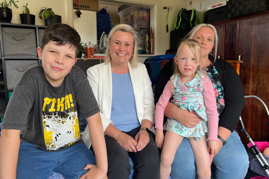 Mother of four stuck without a home amid Tasmanian housing crisis - ABC ...