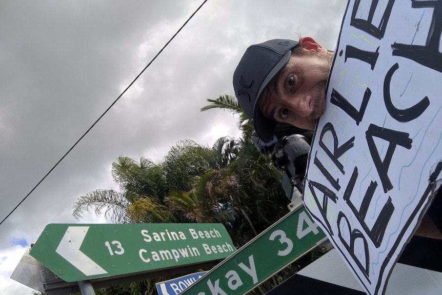 Dan Ilic hitchhiking to Airlie Beach during the 2016 federal election campaign.