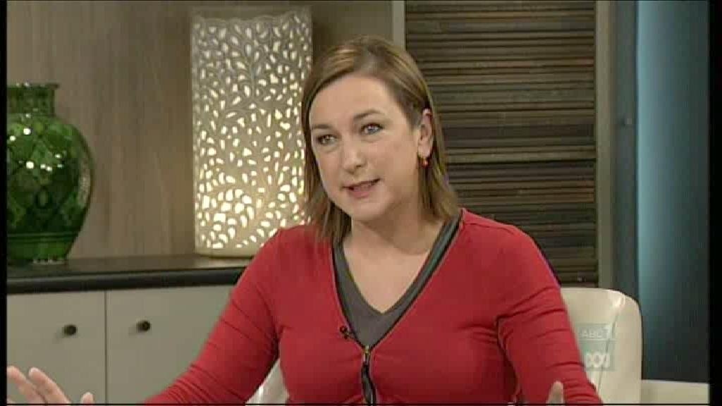 Keneally boxing clever ahead of COAG - ABC News