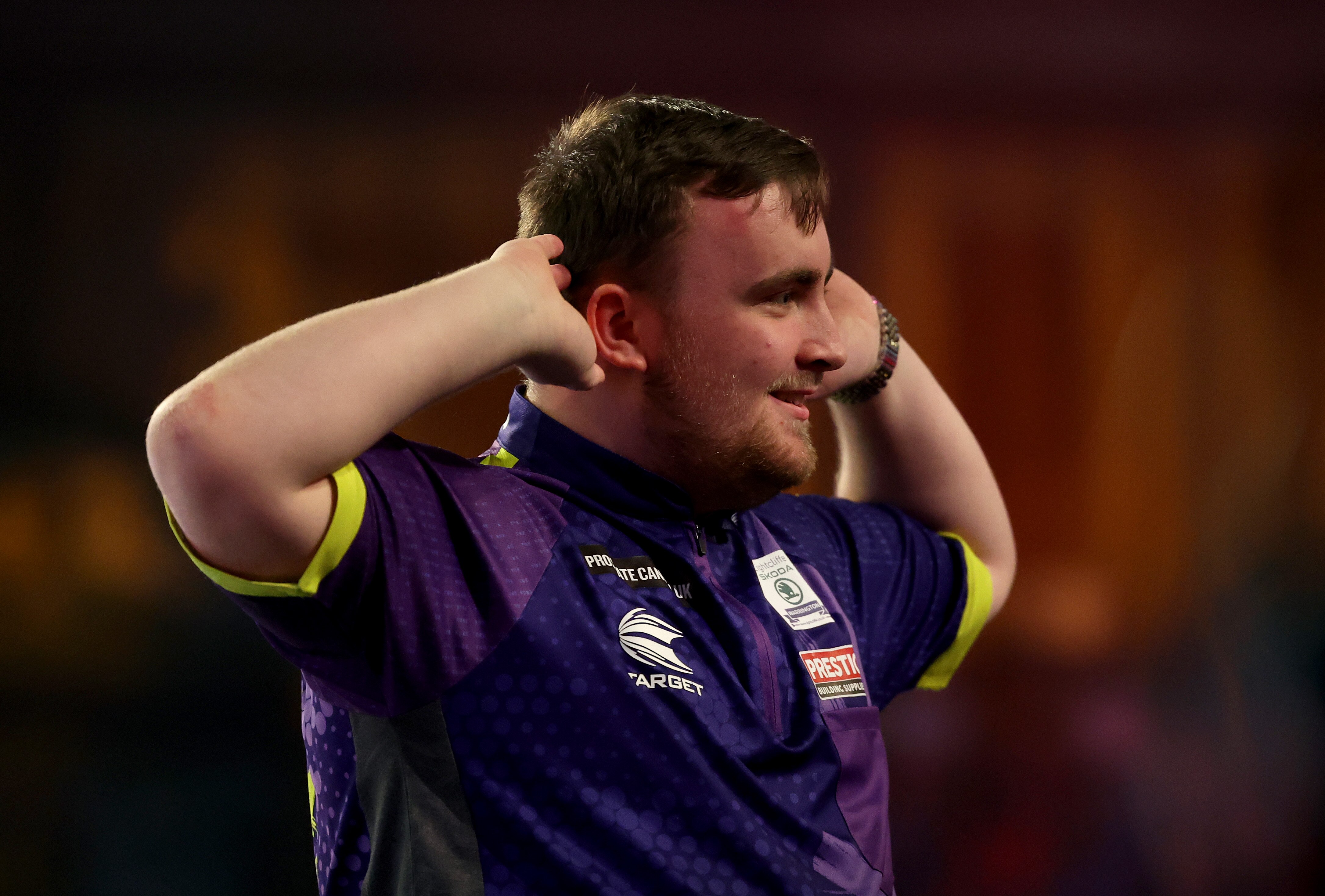 English 16-year-old Luke Littler Reaches World Darts Championship Final ...