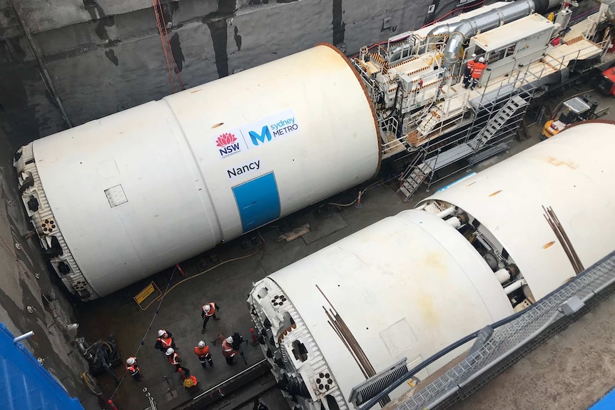 A large tunnel drilling machine