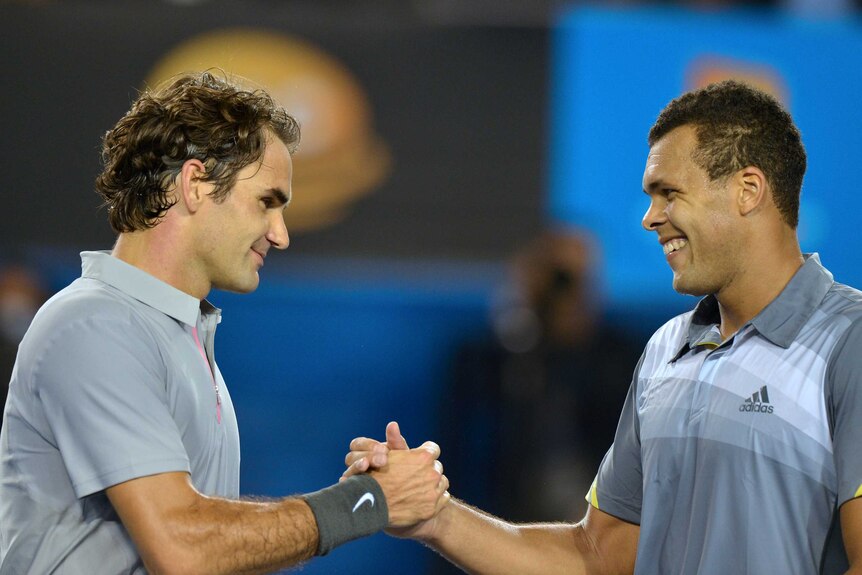 Federer thanks fallen Tsonga