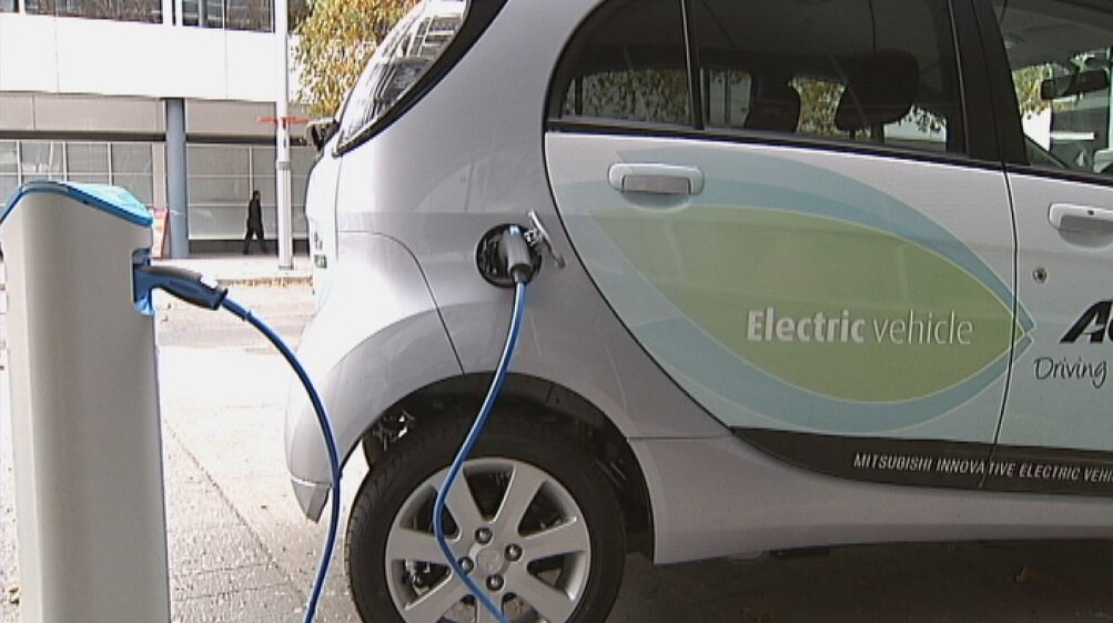 Electric Car Devotees Push For Electric Highway In Western Australia ...