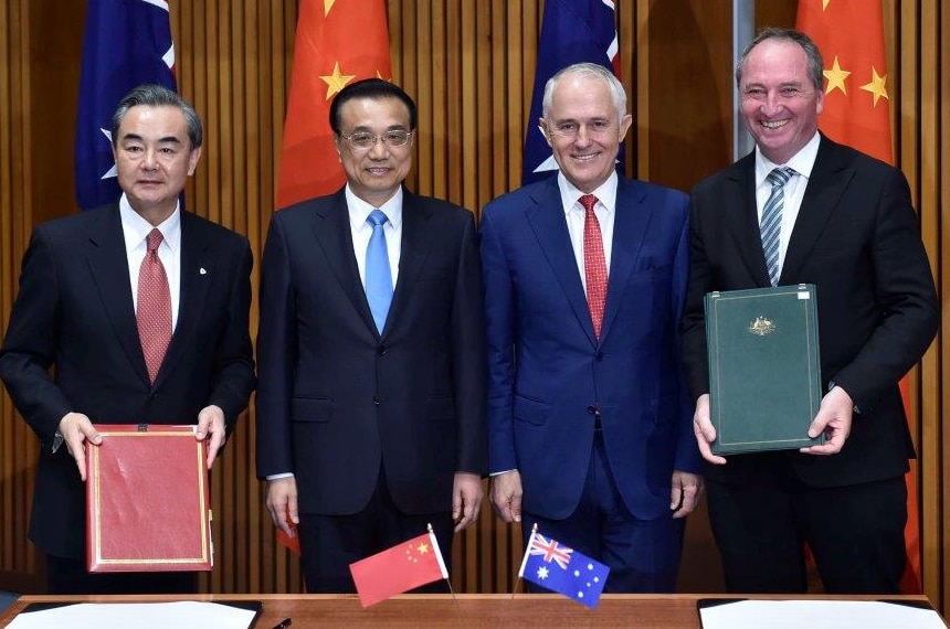 Chinese Minister for Foreign Affairs Wang Yi, Chinese Premier Li Keqiang, Malcolm Turnbull and Barnaby Joyce.