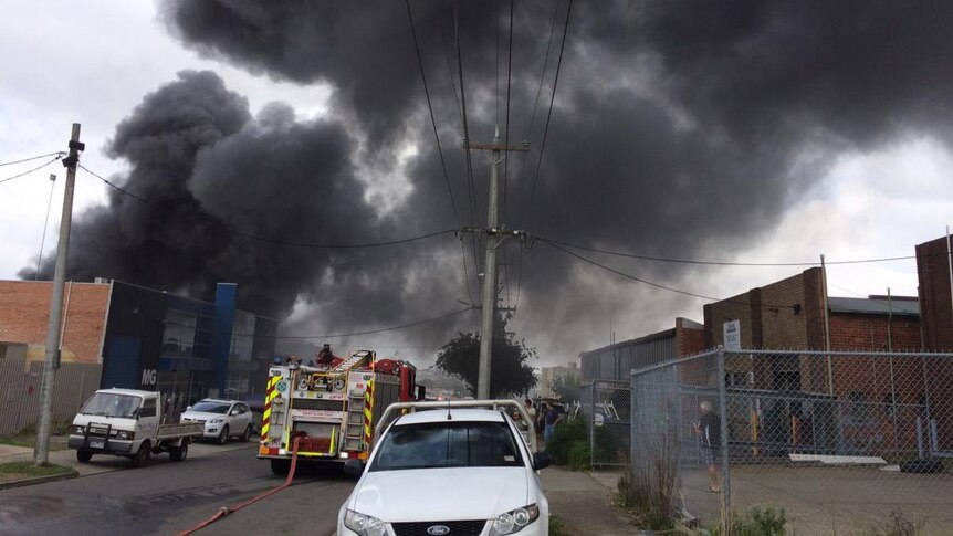 Fibreglass factory fire in Heidelberg West