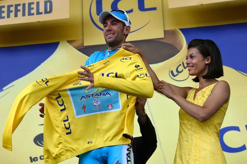 Nibali dons yellow jersey after second Tour stage