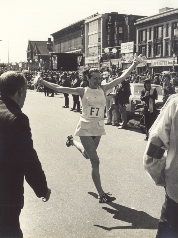 Kathrine Switzer finishes the 1975 Boston Marathon