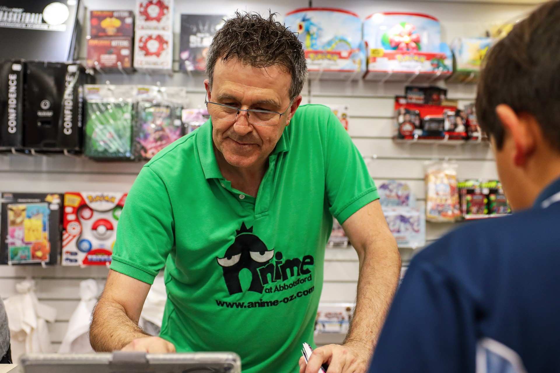 Australian toy manufacturers ramp up production of TikTok sensation Pop It ABC News