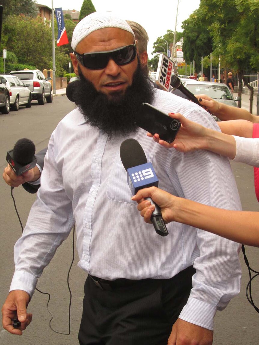 瓦西姆·法亚德（摄于2013年）在上周的反恐突袭中受到了讯问，但没有受到指控。