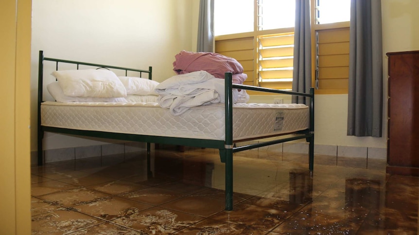 Bed safe from flood