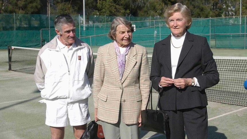 Thelma Coyne Long (R) will be enshrined in the Tennis Hall of Fame on July 13.