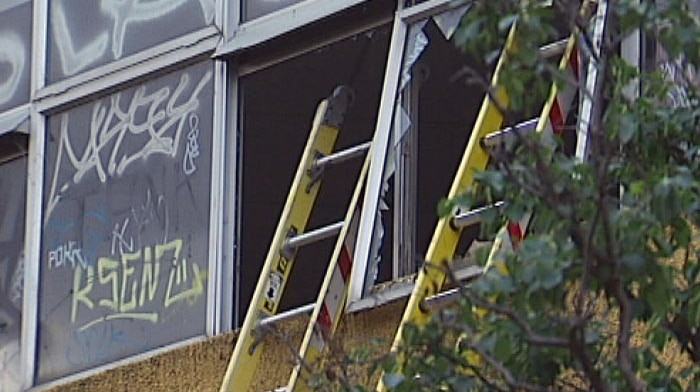 Ladders used to rescue squatters from Melbourne factory fire