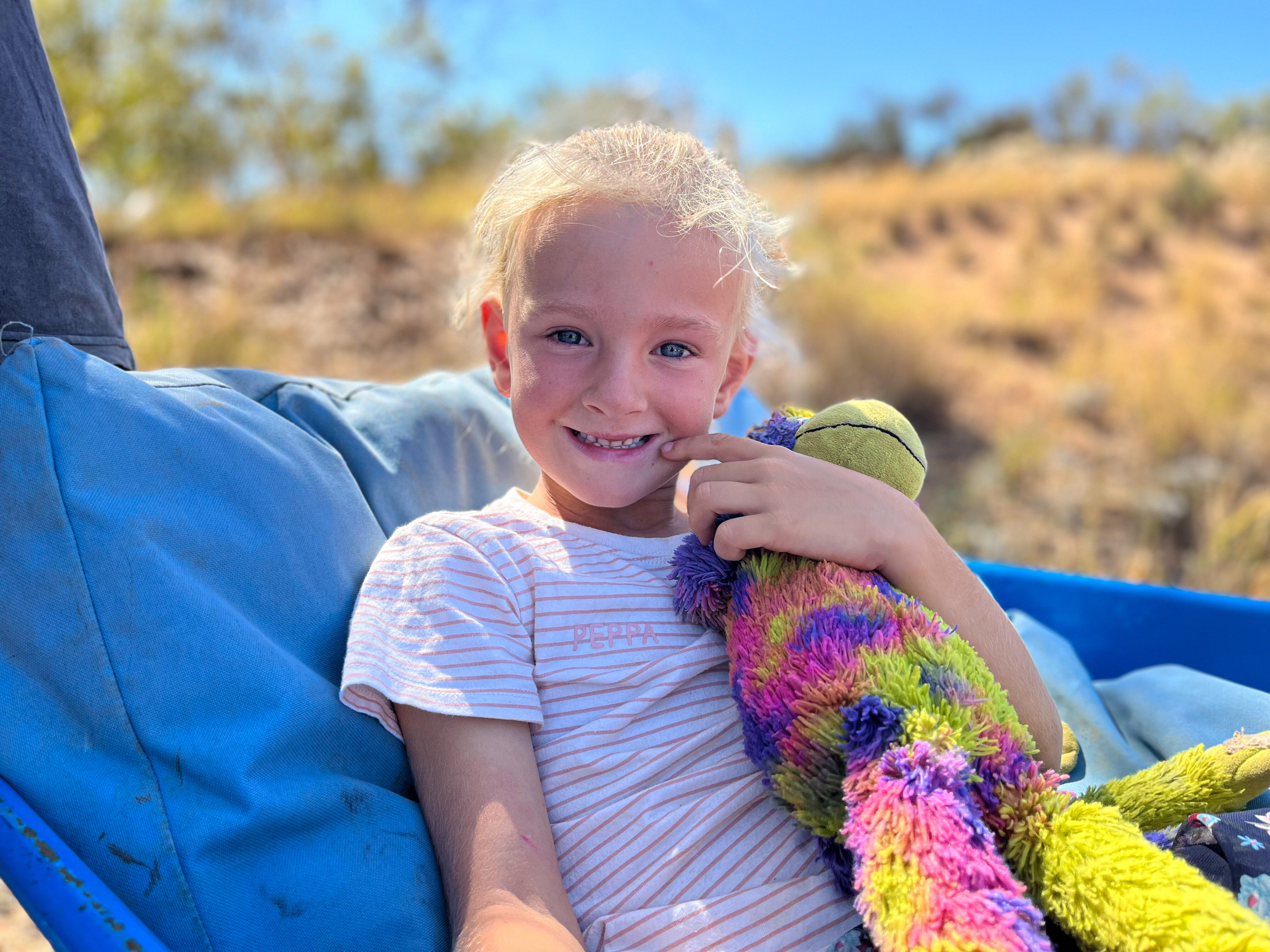 Fremantle dad to run 500km while pushing his daughters in a wheelbarrow ...