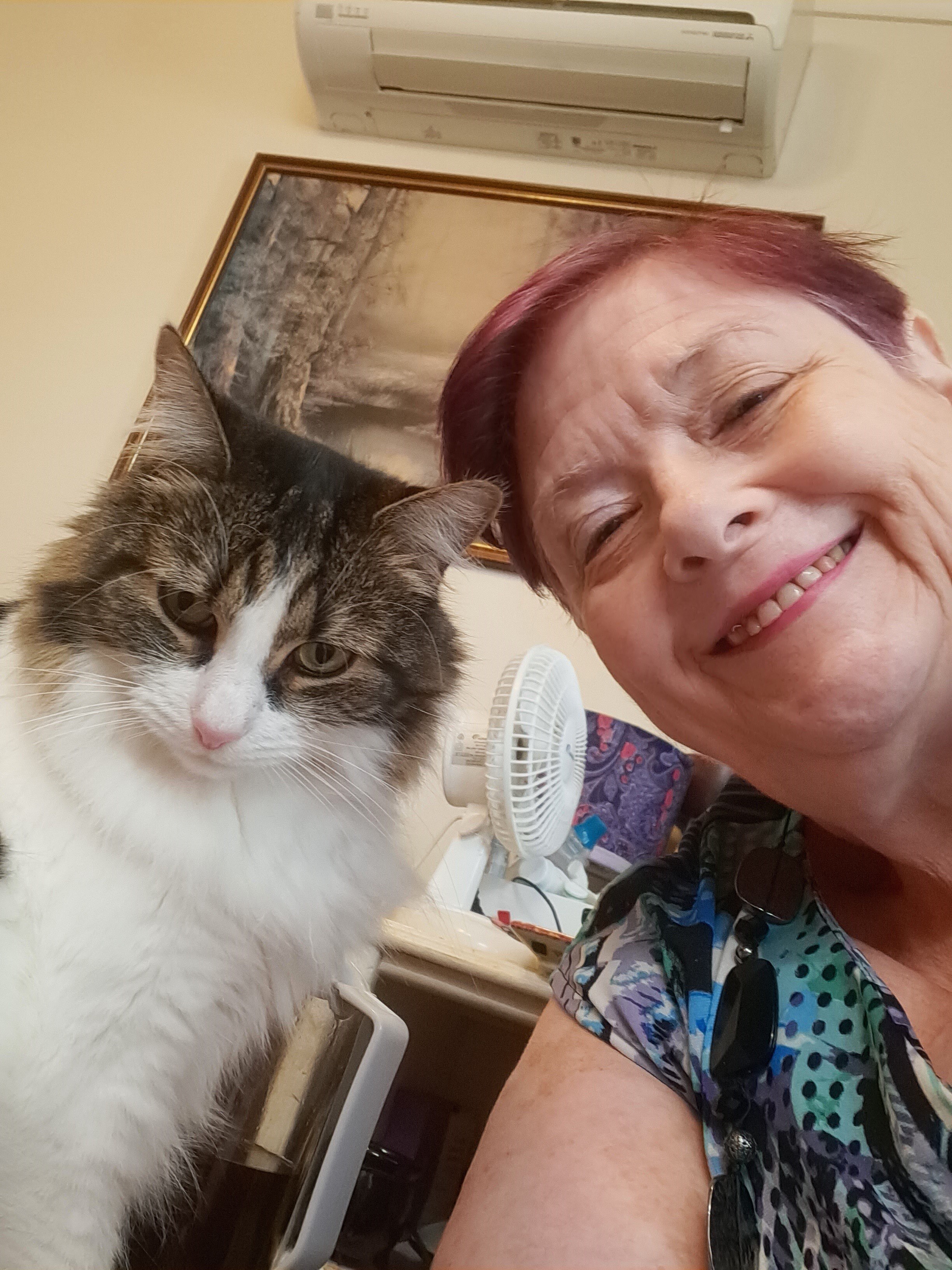 Victoria Norton and her cat Abby