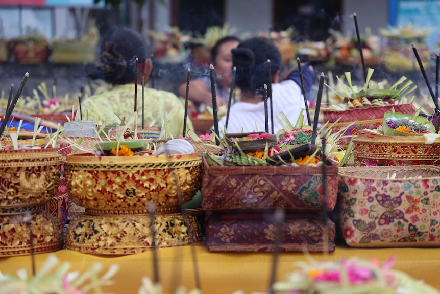 Street stalls and incense on Nusa Lembongan.
