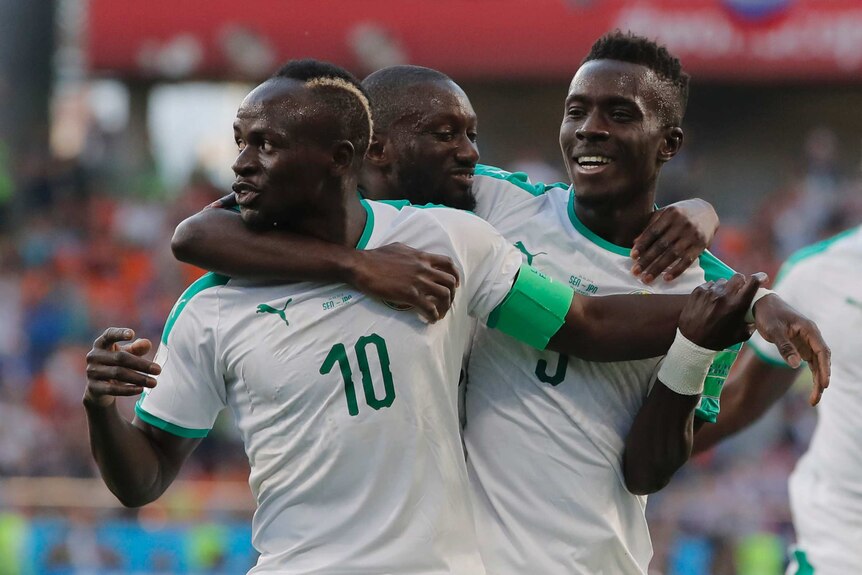 Sadio Mane celebrates goal for Senegal against Japan