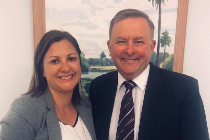 Bega Mayor Kristy McBain and Labor leader Anthony Albanese smile at the camera