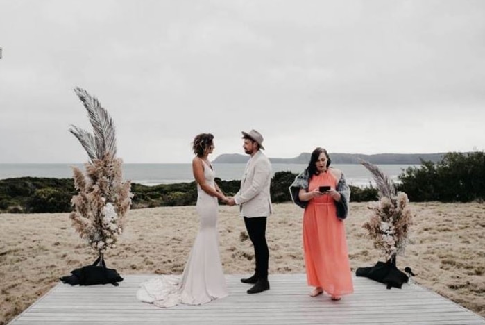 Amanda and Chris Smith got married on Bruny Island.