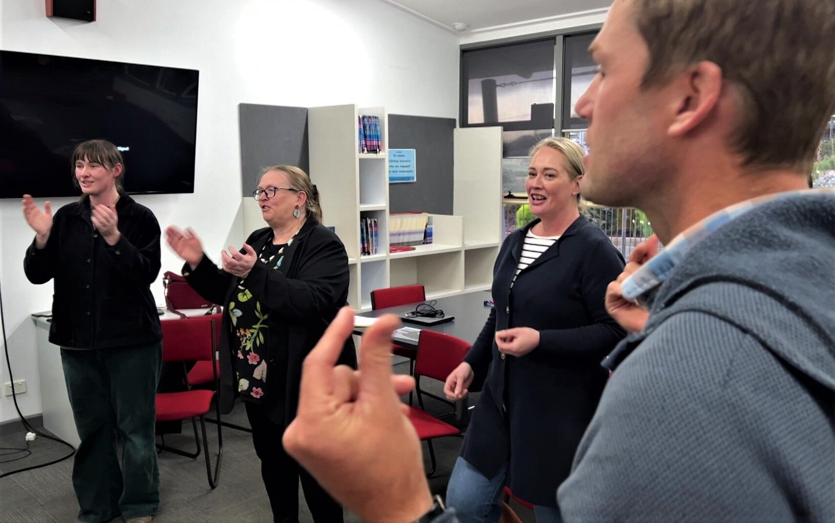 Music teacher school keeps kids singing - ABC listen