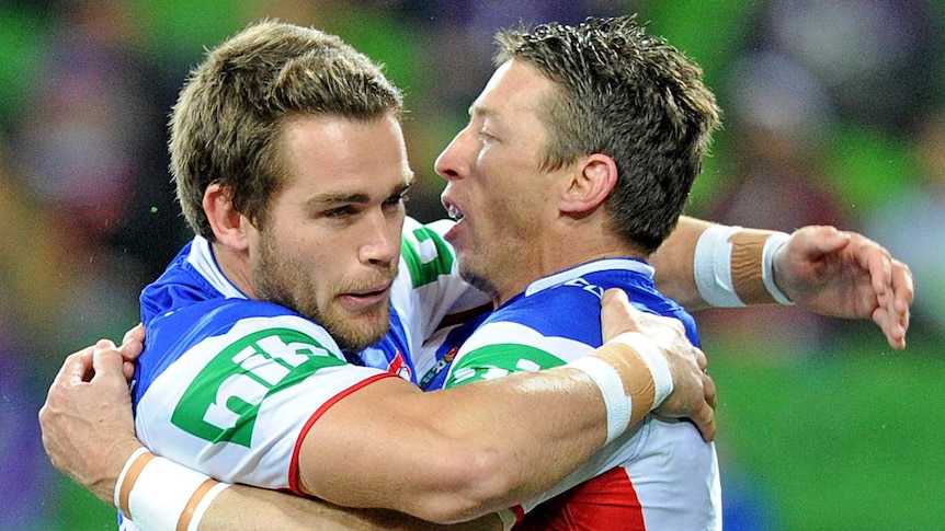 Kurt Gidley celebrates a try