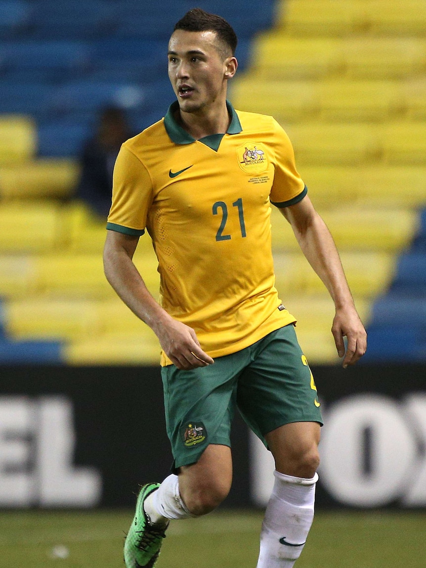 Jason Davidson with the ball for the Socceroos