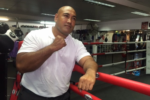 Alex Leapai in the gym