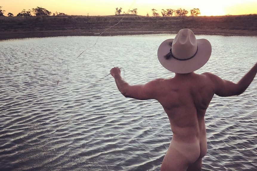 Farmers share naked photos in their workplaces