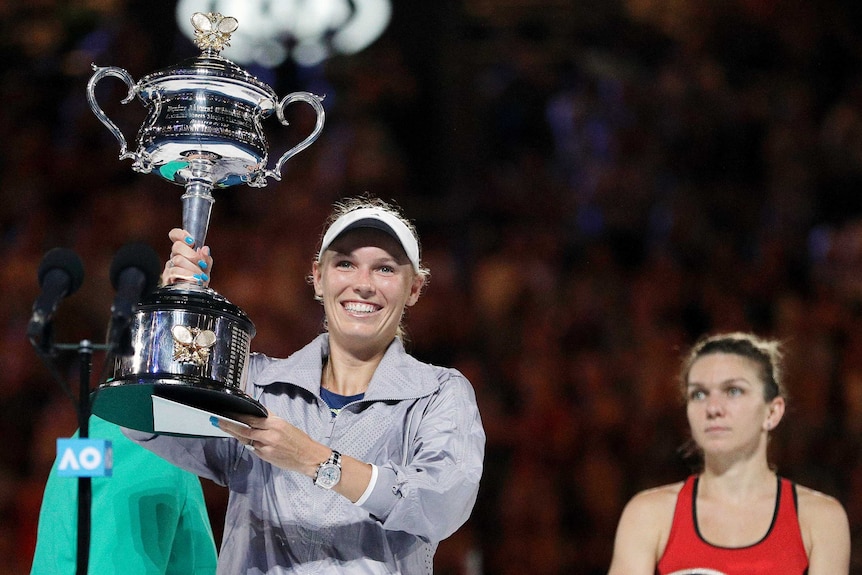 Zeal gennemskueligt komponist Former world number one Caroline Wozniacki retires after her Australian Open  loss to Ons Jabeur - ABC News