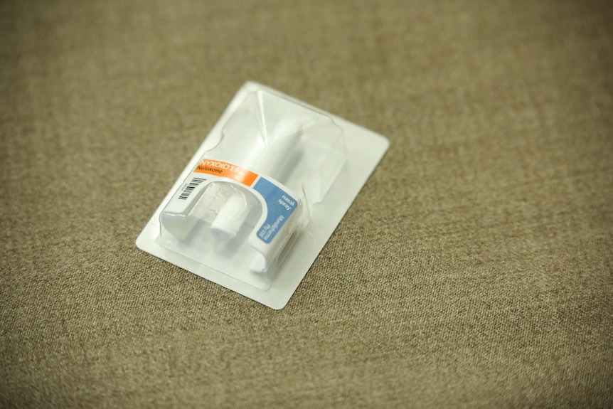 A packet containing naloxone nasal spray being used by WA police officers.