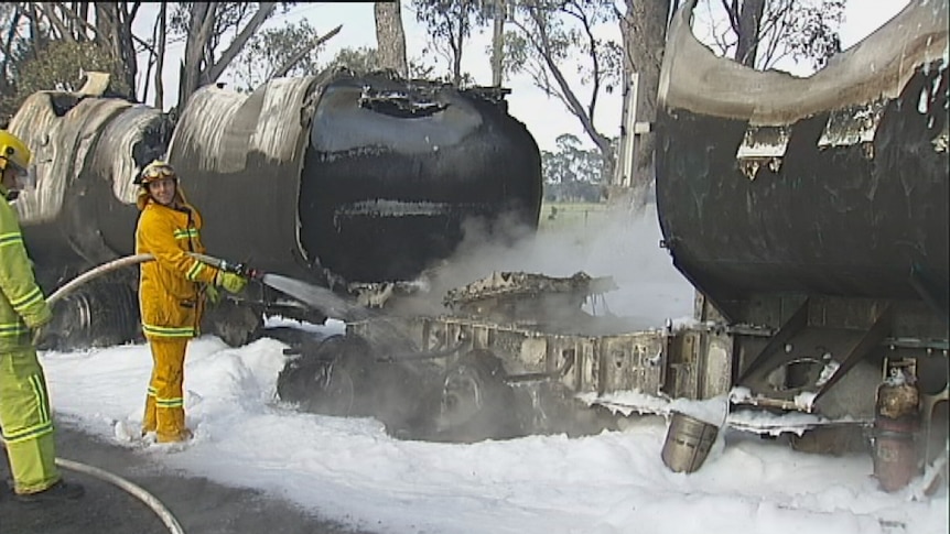 tanker crash near Nagambie, Victoria