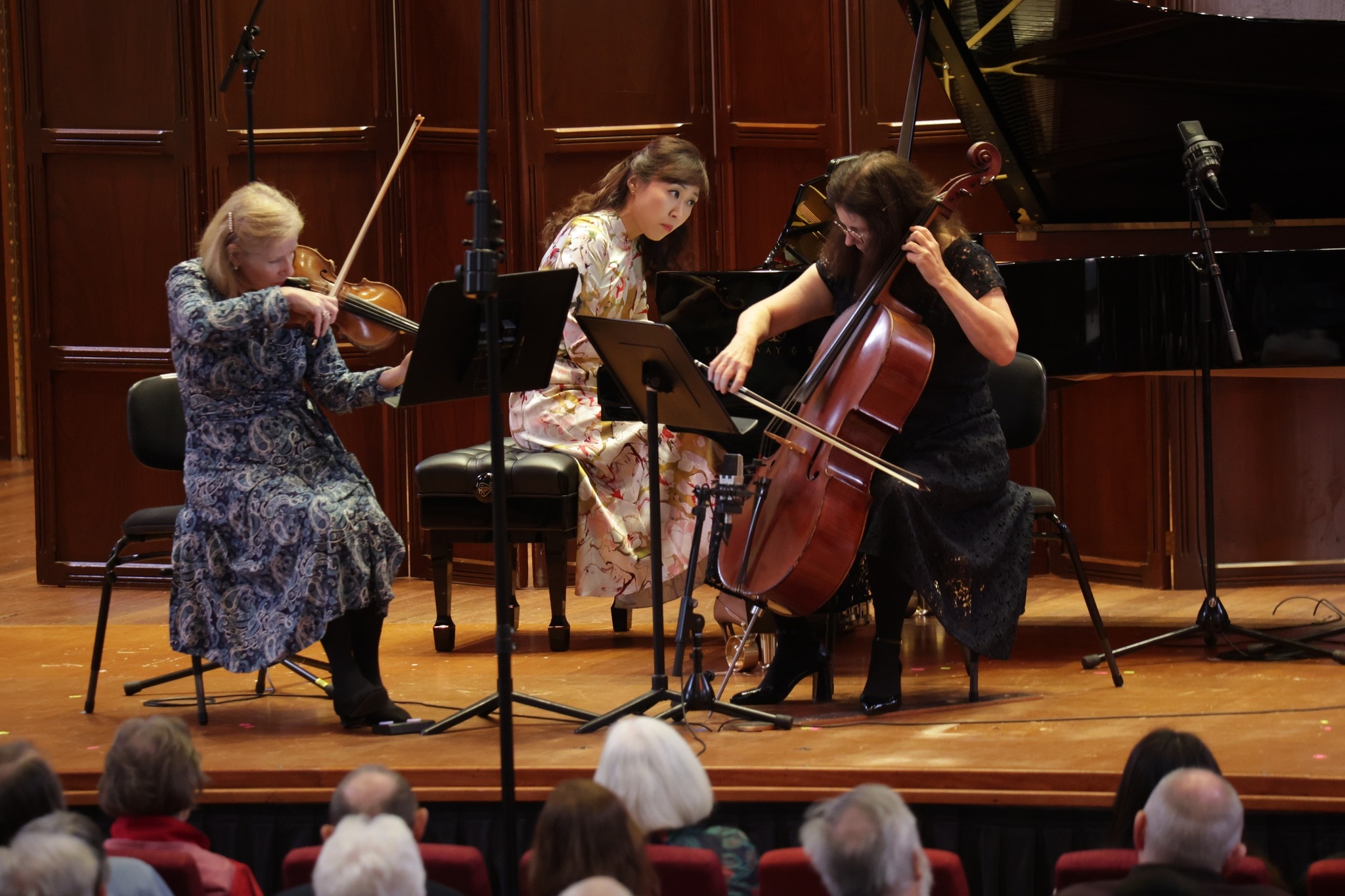 Ensemble Lumen performing Saans by Reena Esmail. L-R: Elizabeth Layton, Vivian Choi Milton, Edith Salzmann.