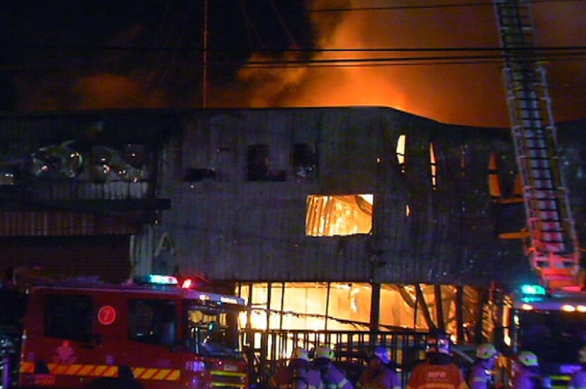 Fire destroys Campbellfield, Vic factory