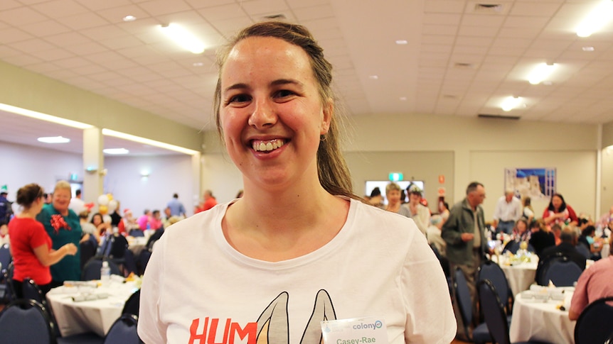 Volunteer Casey-Rae at Colony47 Christmas Day charity lunch, Hobart 2016.