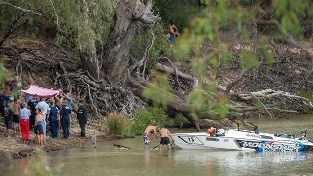Police investigate fatal incident on banks of the Murray River