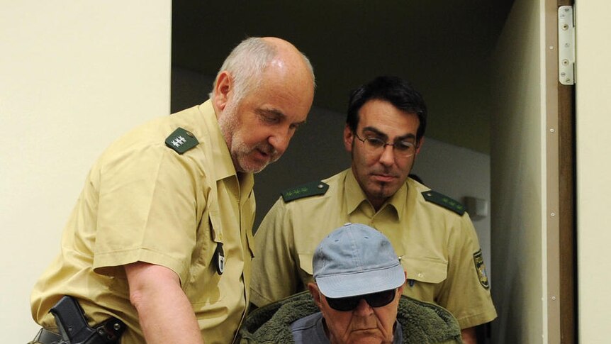 John Demjanjuk, former Nazi death camp guard, arrives at court