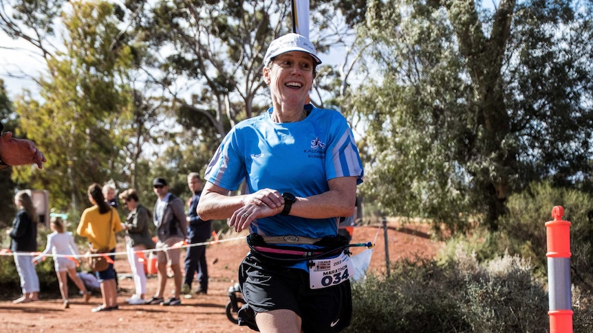 Runner finishes marathon