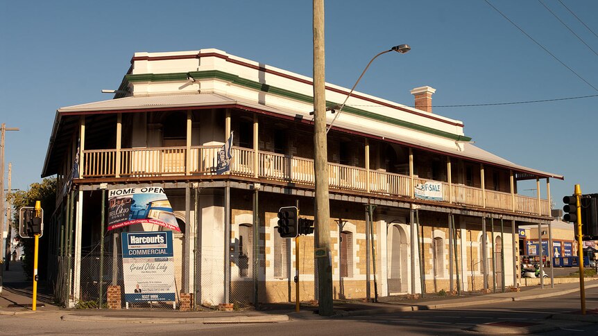 The derelict Newmarket Hotel in 2012