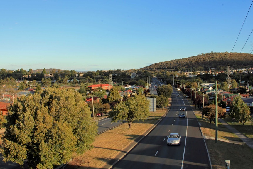 The Brooker Highway looking towards Cornelian Bay