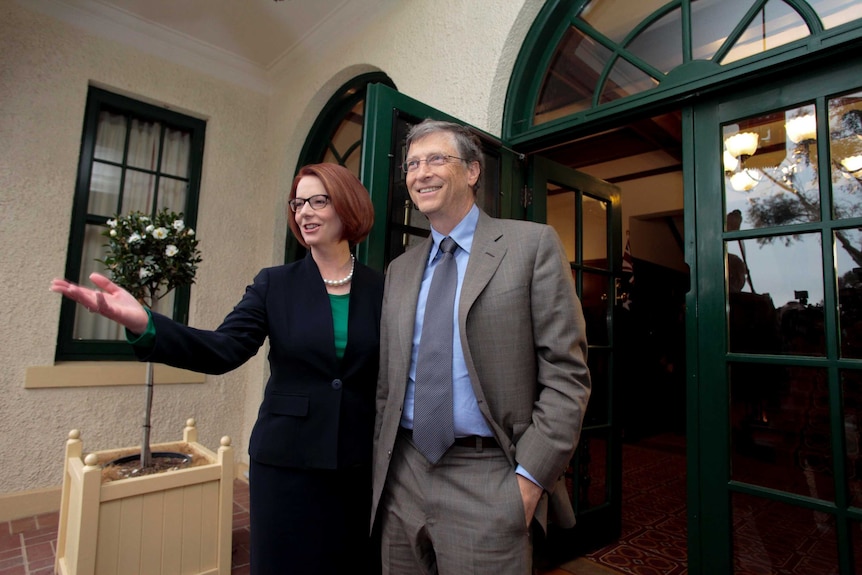 Julia Gillard receives Bill Gates at The Lodge.